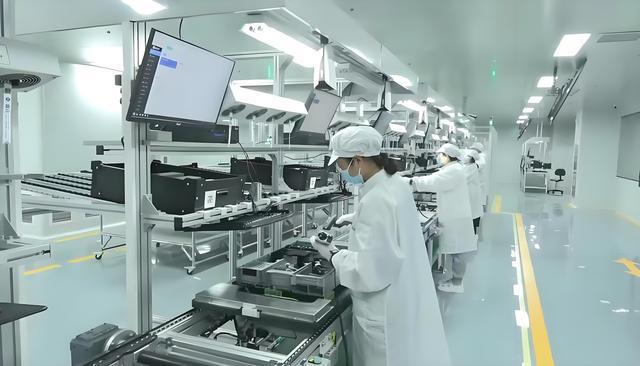 选？4GB、8GB、16区别解析！pg电子网站工业触摸一体机内存怎么(图2)